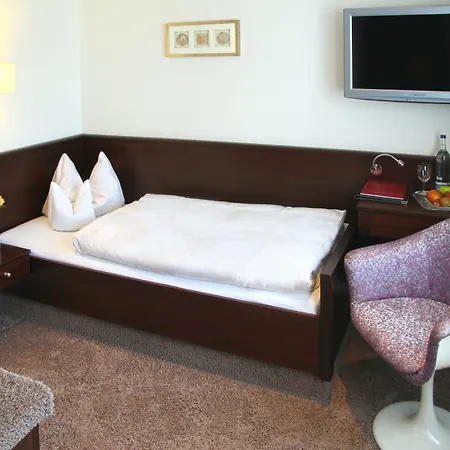 Vis A Vis Parkhotel Hotel