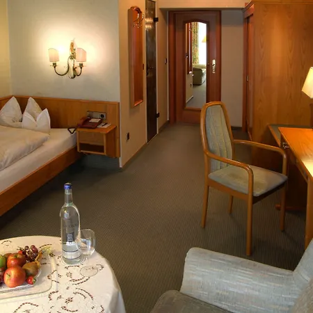 Vis A Vis Parkhotel Hotel 4*
