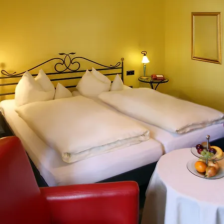 Hotel Vis A Vis Parkhotel
