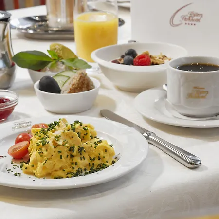 Hotel Vis A Vis Parkhotel 4*